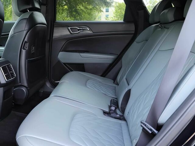 Черный Киа Sportage, объемом двигателя 2.5 л и пробегом 10 тыс. км за 14800 $, фото 11 на Automoto.ua