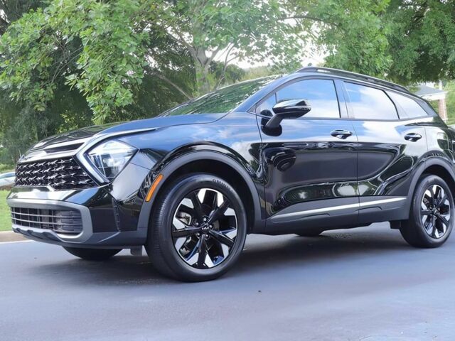 Черный Киа Sportage, объемом двигателя 2.5 л и пробегом 10 тыс. км за 14800 $, фото 2 на Automoto.ua