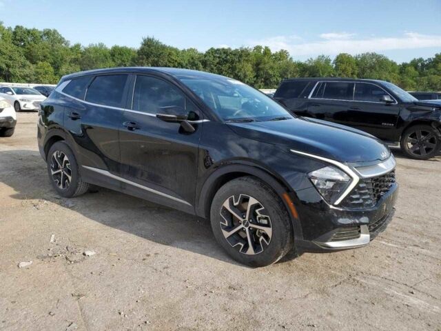 Черный Киа Sportage, объемом двигателя 0 л и пробегом 31 тыс. км за 11500 $, фото 3 на Automoto.ua