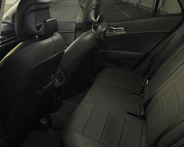 Чорний Кіа Sportage, об'ємом двигуна 1.6 л та пробігом 19 тис. км за 29500 $, фото 9 на Automoto.ua