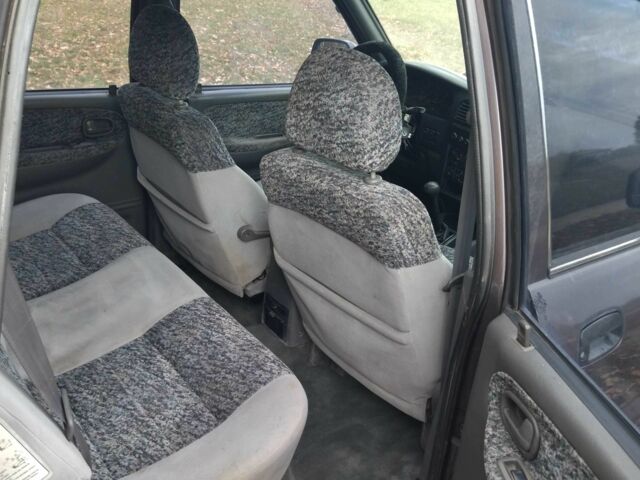 Фіолетовий Кіа Sportage, об'ємом двигуна 2 л та пробігом 200 тис. км за 3600 $, фото 9 на Automoto.ua