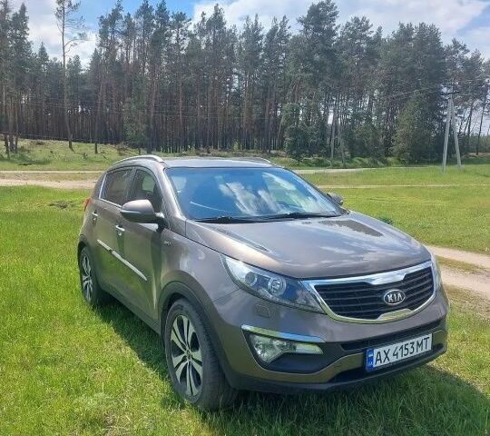 Коричневый Киа Sportage, объемом двигателя 2 л и пробегом 175 тыс. км за 14500 $, фото 3 на Automoto.ua