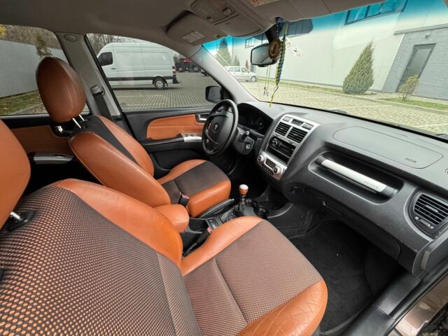 Коричневый Киа Sportage, объемом двигателя 2 л и пробегом 268 тыс. км за 6999 $, фото 21 на Automoto.ua