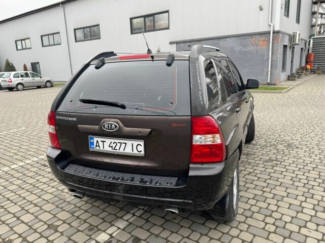 Коричневый Киа Sportage, объемом двигателя 2 л и пробегом 268 тыс. км за 6999 $, фото 10 на Automoto.ua