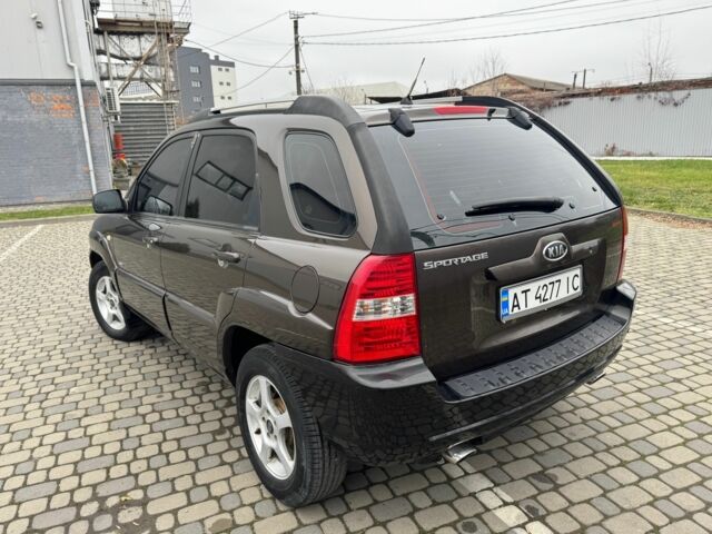 Коричневый Киа Sportage, объемом двигателя 2 л и пробегом 268 тыс. км за 6999 $, фото 11 на Automoto.ua