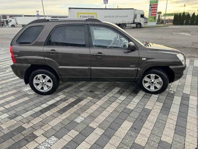 Коричневий Кіа Sportage, об'ємом двигуна 0 л та пробігом 267 тис. км за 3600 $, фото 6 на Automoto.ua
