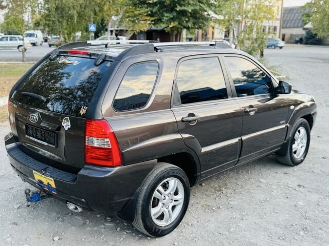 Коричневий Кіа Sportage, об'ємом двигуна 0 л та пробігом 200 тис. км за 4150 $, фото 4 на Automoto.ua