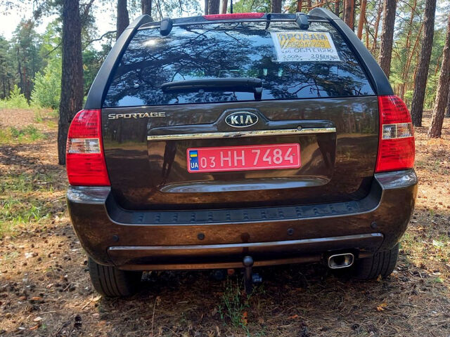 Кіа Sportage 2008 у Харкові на Automoto.ua Коричневий Кіа Sportage, об'ємом двигуна 2 л та пробігом 161 тис. км за 8500 $, фото 3 на Automoto.ua