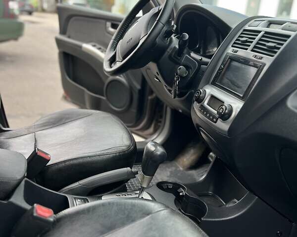 Коричневый Киа Sportage, объемом двигателя 2 л и пробегом 178 тыс. км за 8200 $, фото 16 на Automoto.ua