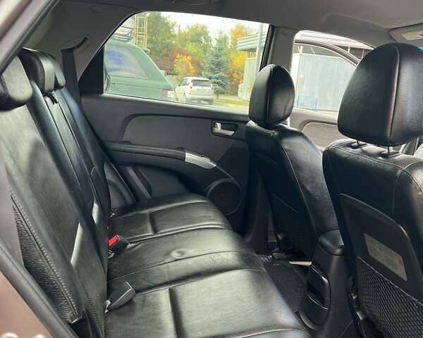 Коричневый Киа Sportage, объемом двигателя 2 л и пробегом 178 тыс. км за 8200 $, фото 15 на Automoto.ua