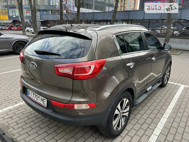 Коричневый Киа Sportage, объемом двигателя 2 л и пробегом 194 тыс. км за 15000 $, фото 7 на Automoto.ua