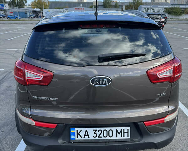 Коричневий Кіа Sportage, об'ємом двигуна 2 л та пробігом 188 тис. км за 14500 $, фото 5 на Automoto.ua