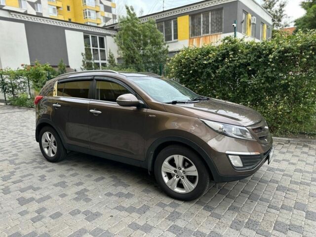 Коричневый Киа Sportage, объемом двигателя 2 л и пробегом 155 тыс. км за 13500 $, фото 3 на Automoto.ua