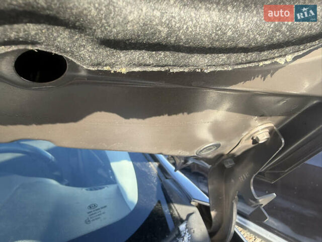 Коричневий Кіа Sportage, об'ємом двигуна 1.6 л та пробігом 236 тис. км за 11600 $, фото 27 на Automoto.ua