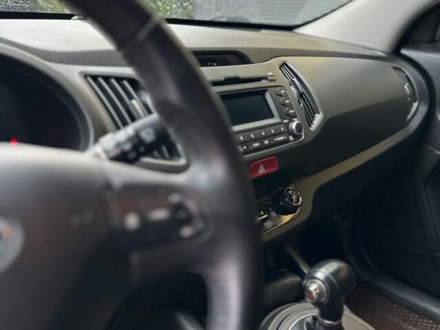 Коричневый Киа Sportage, объемом двигателя 2 л и пробегом 155 тыс. км за 13500 $, фото 7 на Automoto.ua