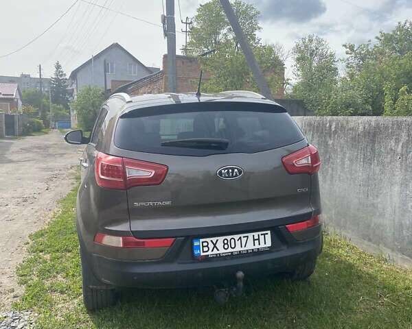 Кіа Sportage 2011 у Хмельницькому на Automoto.ua Коричневий Кіа Sportage, об'ємом двигуна 2 л та пробігом 231 тис. км за 13200 $, фото 1 на Automoto.ua