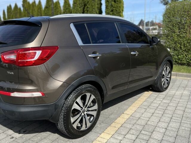 Коричневый Киа Sportage, объемом двигателя 2 л и пробегом 137 тыс. км за 13300 $, фото 17 на Automoto.ua