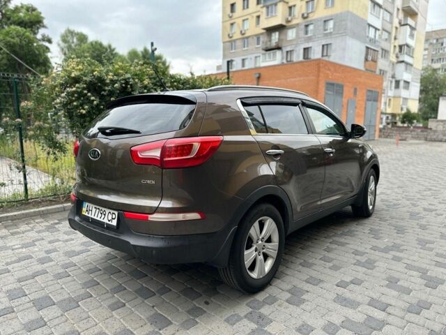 Коричневый Киа Sportage, объемом двигателя 2 л и пробегом 155 тыс. км за 13500 $, фото 6 на Automoto.ua