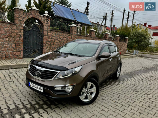Коричневый Киа Sportage, объемом двигателя 2 л и пробегом 202 тыс. км за 12900 $, фото 1 на Automoto.ua