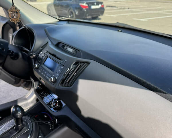 Коричневий Кіа Sportage, об'ємом двигуна 2 л та пробігом 188 тис. км за 14500 $, фото 23 на Automoto.ua