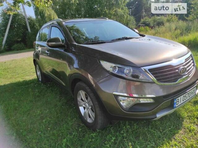 Коричневий Кіа Sportage, об'ємом двигуна 1.7 л та пробігом 214 тис. км за 12700 $, фото 2 на Automoto.ua