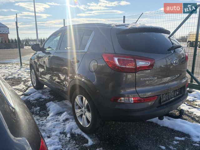 Коричневий Кіа Sportage, об'ємом двигуна 1.6 л та пробігом 236 тис. км за 11600 $, фото 10 на Automoto.ua