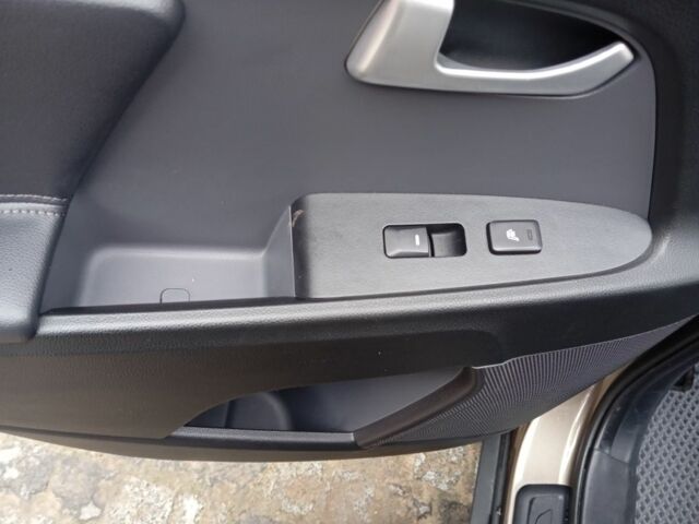 Коричневый Киа Sportage, объемом двигателя 2 л и пробегом 183 тыс. км за 12700 $, фото 15 на Automoto.ua