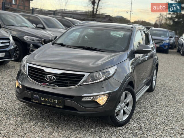 Коричневий Кіа Sportage, об'ємом двигуна 2 л та пробігом 190 тис. км за 13950 $, фото 1 на Automoto.ua