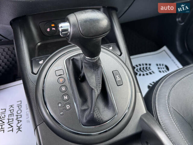 Коричневий Кіа Sportage, об'ємом двигуна 2 л та пробігом 190 тис. км за 13950 $, фото 43 на Automoto.ua