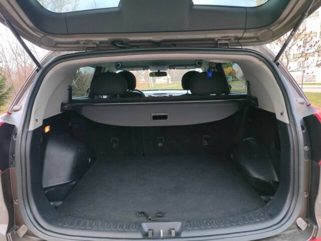 Коричневый Киа Sportage, объемом двигателя 2.4 л и пробегом 160 тыс. км за 11550 $, фото 12 на Automoto.ua