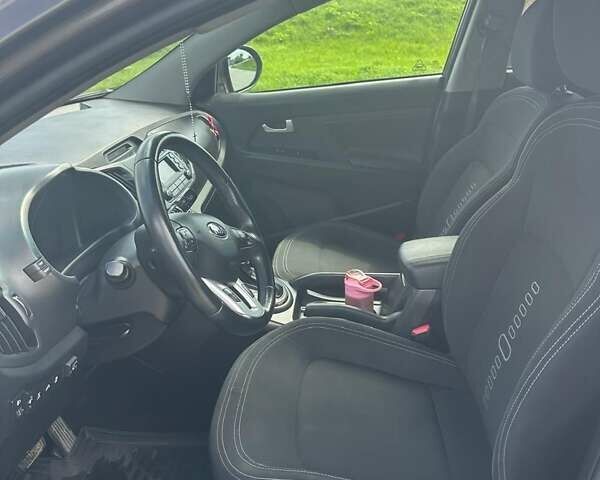Коричневый Киа Sportage, объемом двигателя 2 л и пробегом 137 тыс. км за 13099 $, фото 3 на Automoto.ua