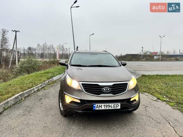 Коричневый Киа Sportage, объемом двигателя 2 л и пробегом 245 тыс. км за 11700 $, фото 11 на Automoto.ua