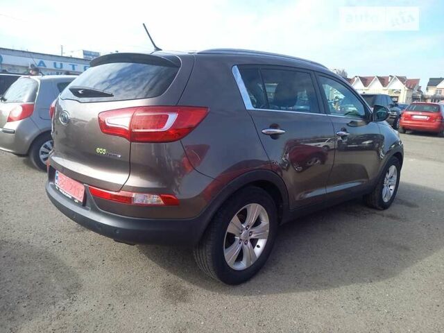 Коричневый Киа Sportage, объемом двигателя 1.7 л и пробегом 205 тыс. км за 13600 $, фото 32 на Automoto.ua