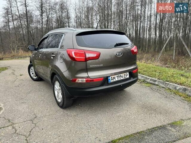 Коричневый Киа Sportage, объемом двигателя 2 л и пробегом 245 тыс. км за 11700 $, фото 1 на Automoto.ua