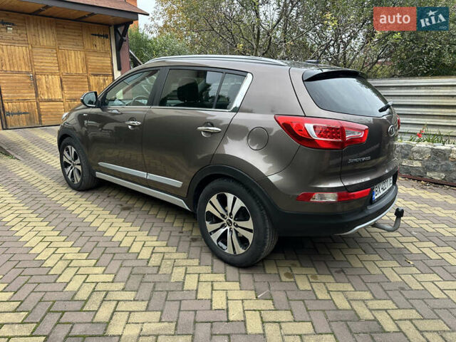 Коричневий Кіа Sportage, об'ємом двигуна 2 л та пробігом 197 тис. км за 14800 $, фото 10 на Automoto.ua