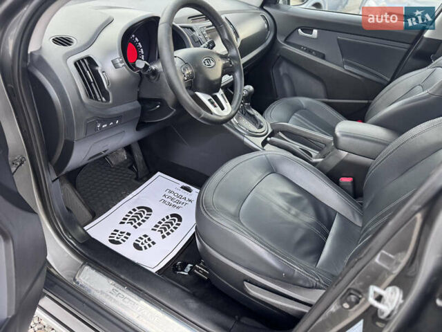 Коричневий Кіа Sportage, об'ємом двигуна 2 л та пробігом 190 тис. км за 13950 $, фото 33 на Automoto.ua