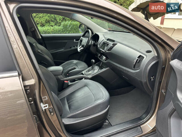 Коричневий Кіа Sportage, об'ємом двигуна 2 л та пробігом 197 тис. км за 14800 $, фото 15 на Automoto.ua