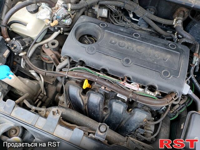 Коричневий Кіа Sportage, об'ємом двигуна 2.4 л та пробігом 160 тис. км за 11650 $, фото 11 на Automoto.ua