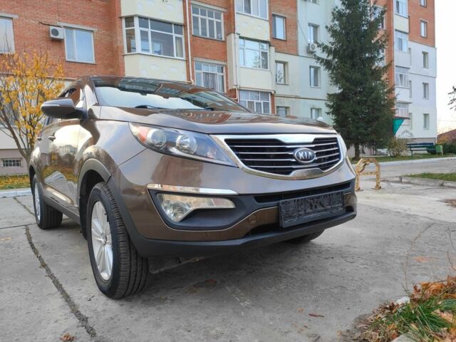 Коричневый Киа Sportage, объемом двигателя 2.4 л и пробегом 160 тыс. км за 11550 $, фото 3 на Automoto.ua