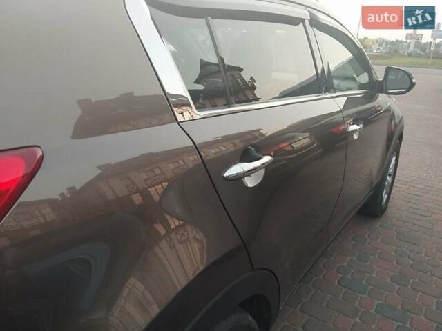 Коричневый Киа Sportage, объемом двигателя 2 л и пробегом 243 тыс. км за 13800 $, фото 16 на Automoto.ua