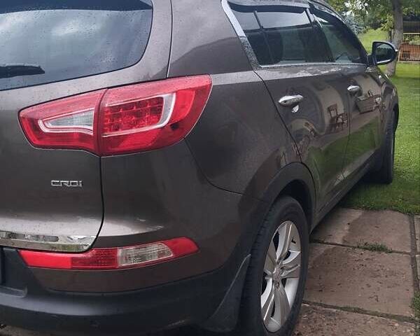 Коричневый Киа Sportage, объемом двигателя 2 л и пробегом 243 тыс. км за 13800 $, фото 1 на Automoto.ua