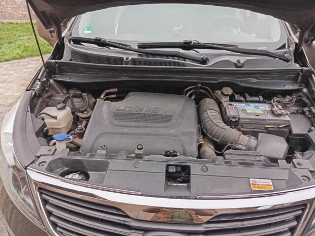 Коричневый Киа Sportage, объемом двигателя 2 л и пробегом 183 тыс. км за 12700 $, фото 17 на Automoto.ua