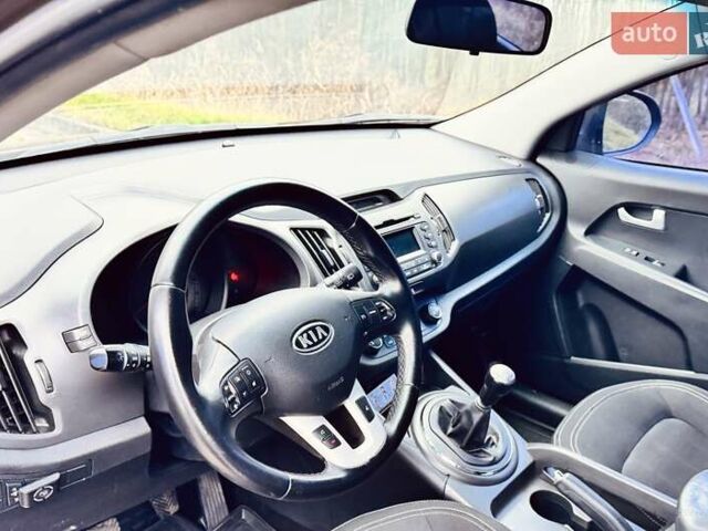 Коричневый Киа Sportage, объемом двигателя 2 л и пробегом 245 тыс. км за 11700 $, фото 12 на Automoto.ua