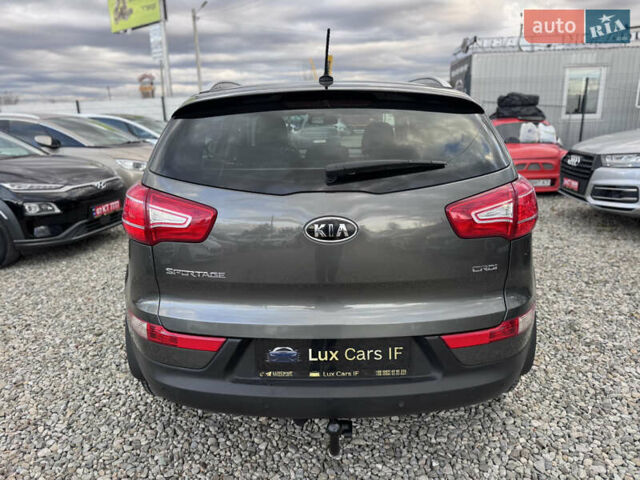 Коричневий Кіа Sportage, об'ємом двигуна 2 л та пробігом 190 тис. км за 13950 $, фото 14 на Automoto.ua