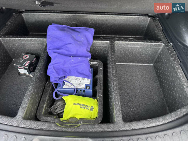 Коричневий Кіа Sportage, об'ємом двигуна 2 л та пробігом 190 тис. км за 13950 $, фото 54 на Automoto.ua