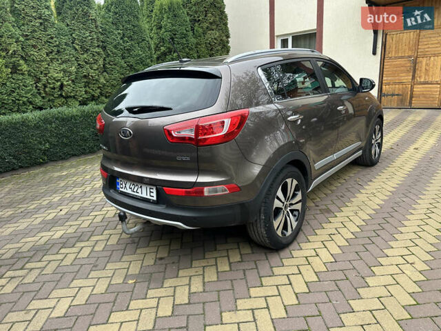Коричневий Кіа Sportage, об'ємом двигуна 2 л та пробігом 197 тис. км за 14800 $, фото 4 на Automoto.ua