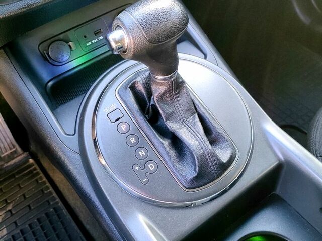 Коричневий Кіа Sportage, об'ємом двигуна 2.4 л та пробігом 160 тис. км за 11650 $, фото 7 на Automoto.ua