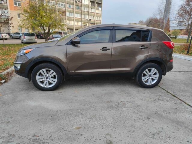 Коричневый Киа Sportage, объемом двигателя 2.4 л и пробегом 160 тыс. км за 11550 $, фото 20 на Automoto.ua
