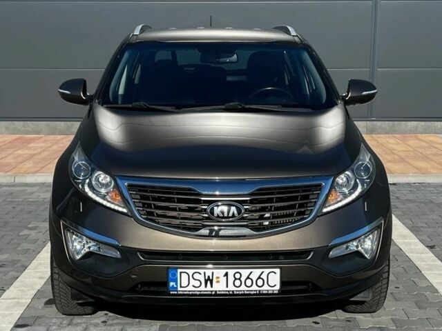 Коричневый Киа Sportage, объемом двигателя 1.7 л и пробегом 193 тыс. км за 8200 $, фото 4 на Automoto.ua
