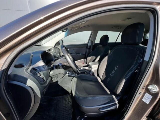 Коричневый Киа Sportage, объемом двигателя 1.7 л и пробегом 193 тыс. км за 8200 $, фото 13 на Automoto.ua
